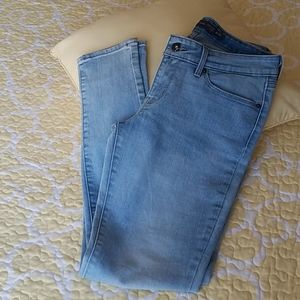 Levi skinny jeans